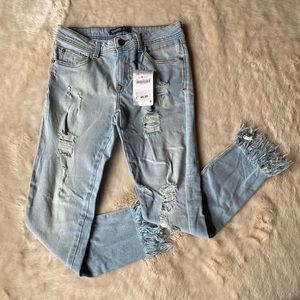 Zara *NWT* Cropped Fringe Jean